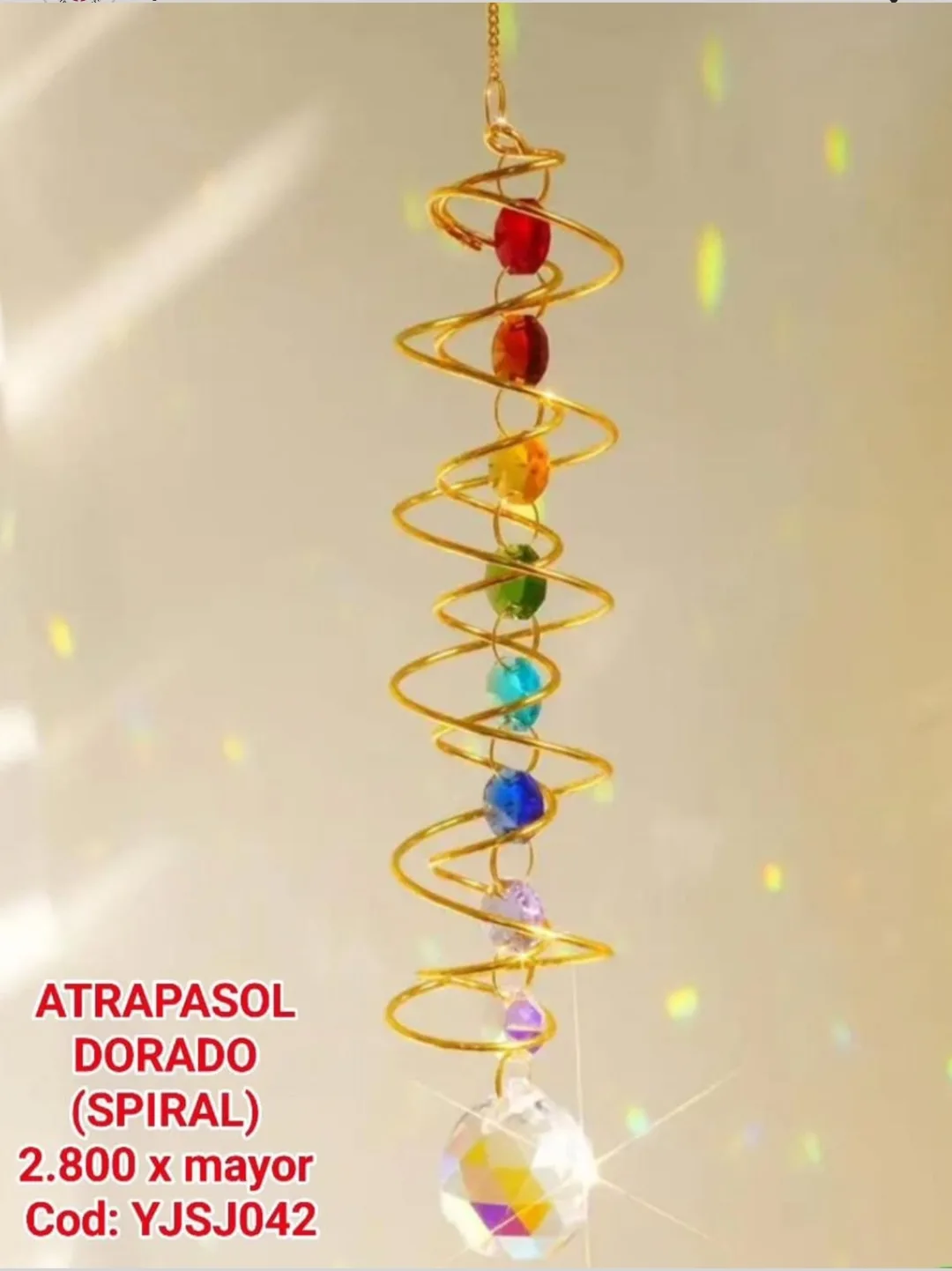 Atrapasoles Holístico Espiral Dorado con Cadena Central 7 Chakras y Esfera Prismática Facetada