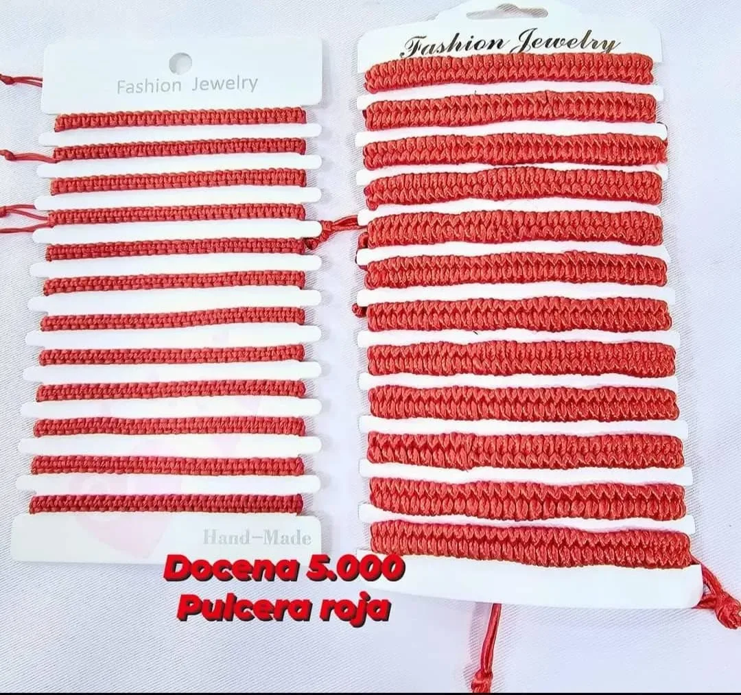 Pack 12 Pulsera Protectora Clásica de Hilo Rojo Tejida en Macramé
