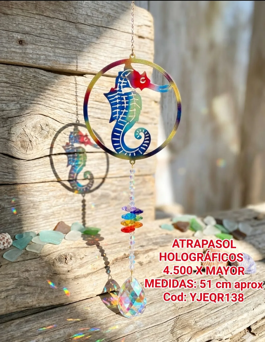 Atrapasoles Holográfico Caballito de Mar Multicolor con Piedras de 7 Chakras y Prisma Iridiscente