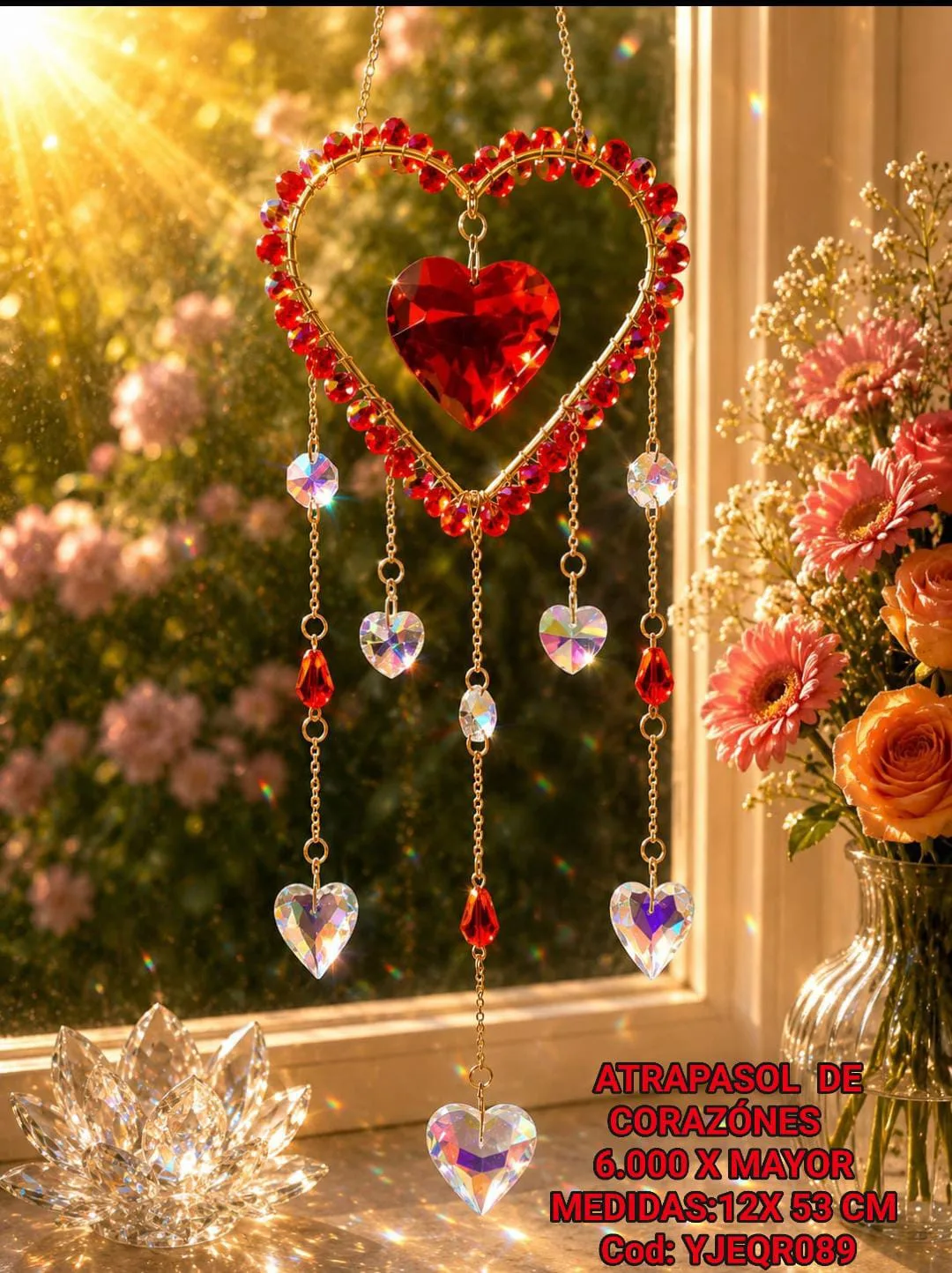 Atrapasoles Corazón Rojo Pasión con Perlas de Cristal, Prisma Central y Cadenas con Dijes de Corazón