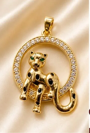 Colgante de Rodio - Leopardo en circulo con piedras blancas y negras