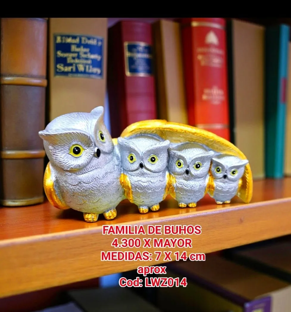Familia de Buhos Gris