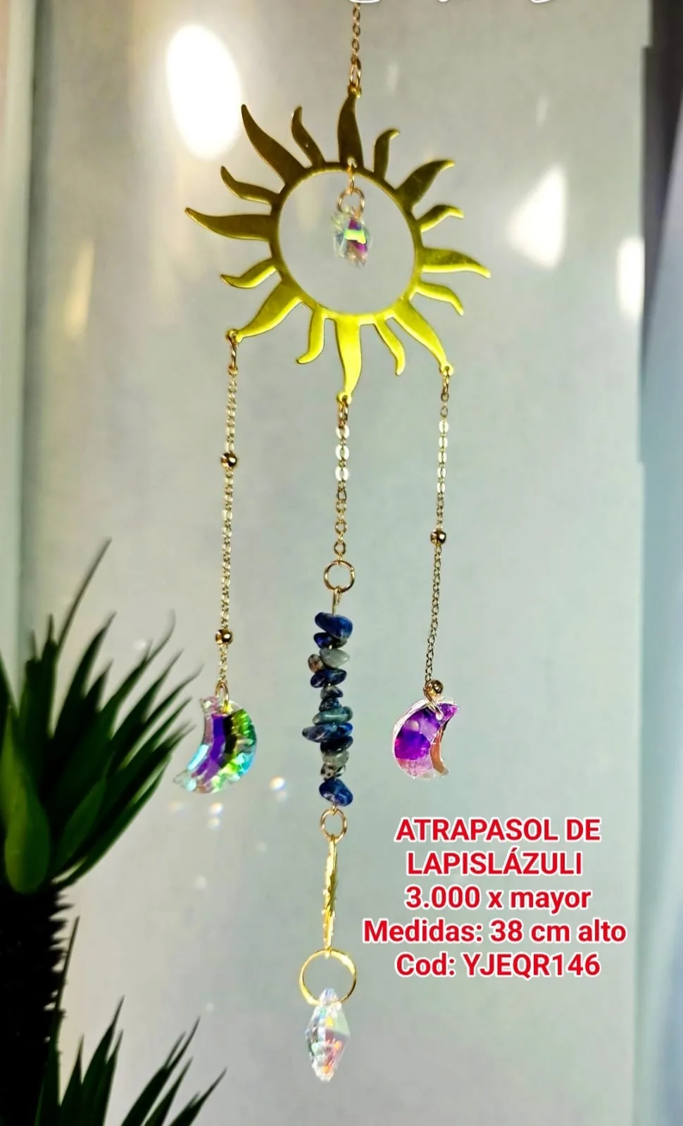 Atrapasoles Celestial Sol Radiante con Lapislázuli, Lunas y Prisma de Cristal