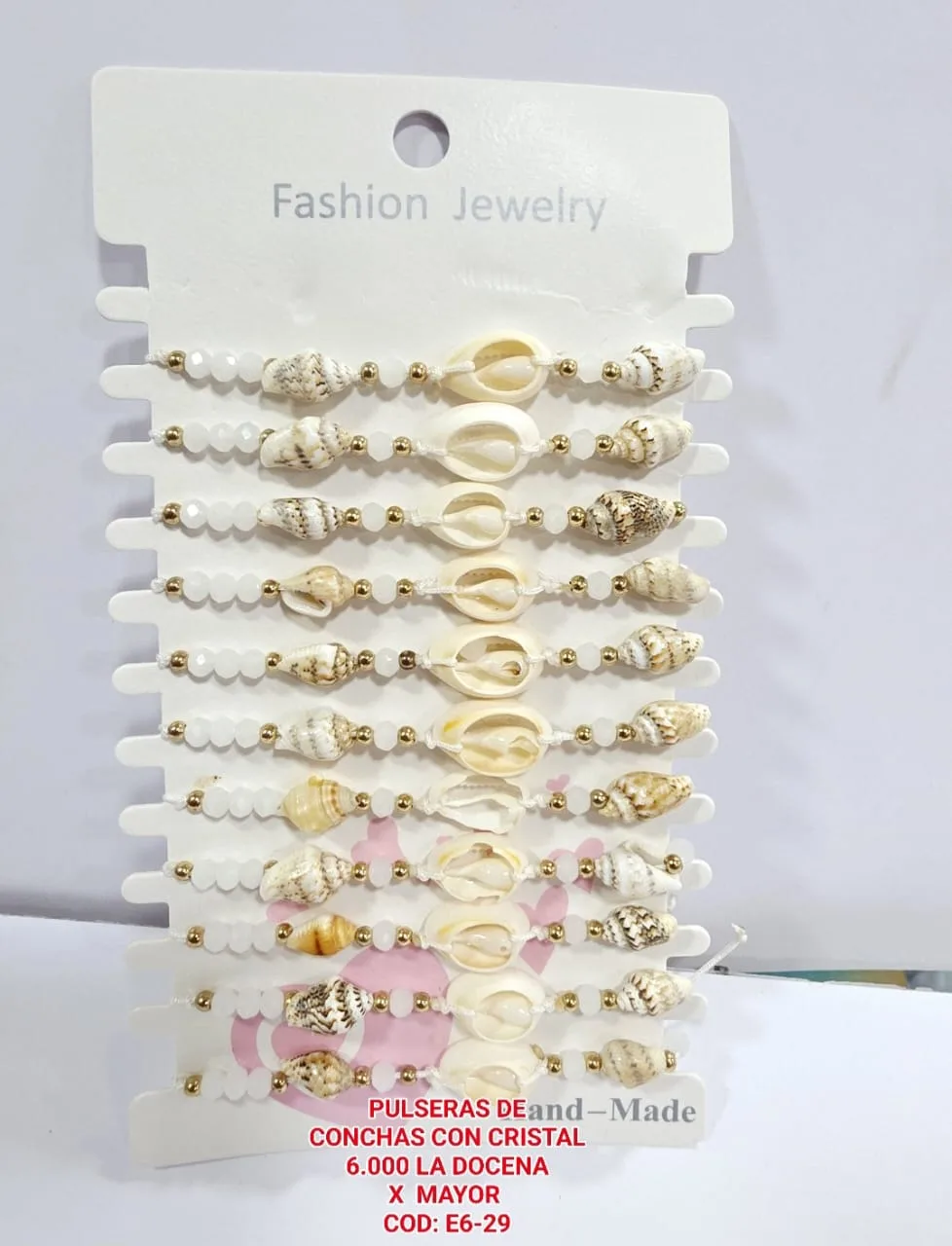 Pack 12 Pulsera Veraniega Marinera con Concha Cauri, Caracoles, Cristales Blancos Facetados y Balines Dorados