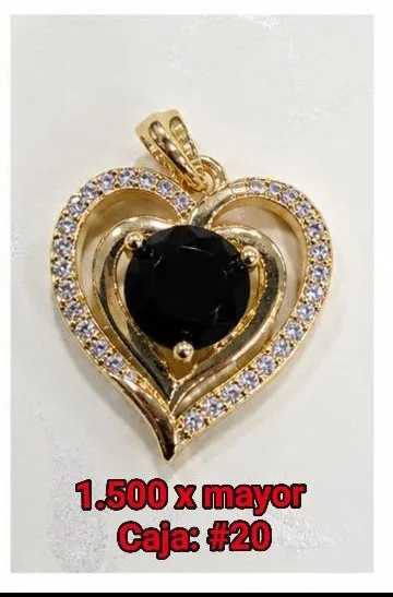 Colgante de Rodio - Corazón con piedra negra central y halo de piedras claras