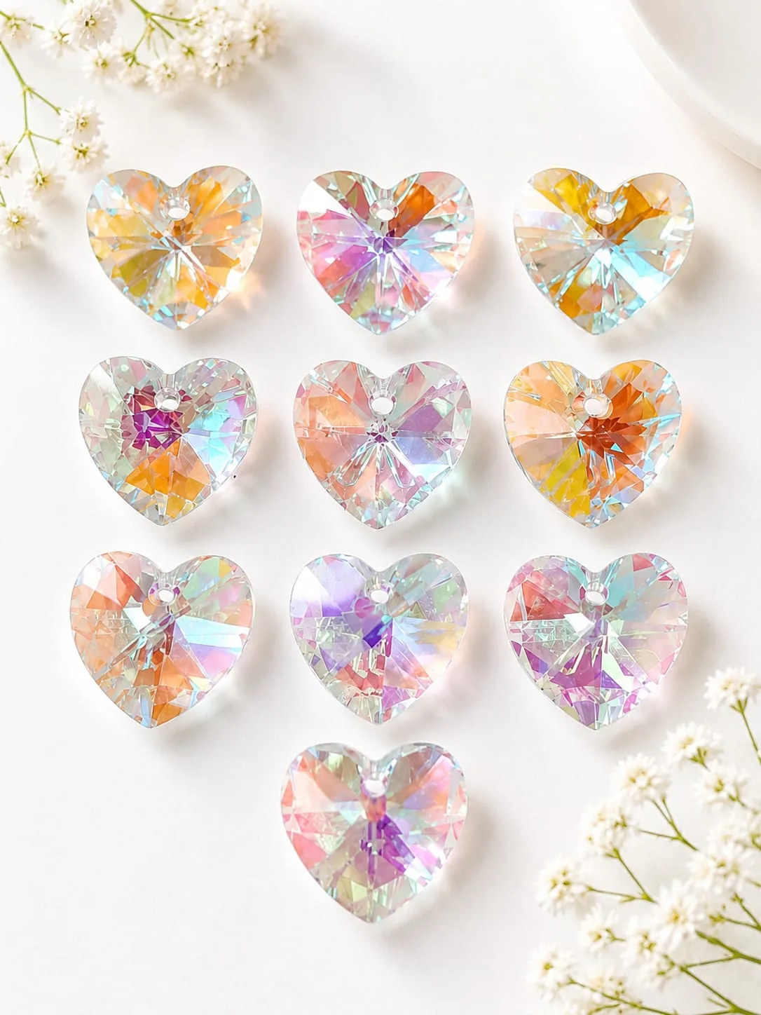 Cuenta de Vidrio Facetada Forma de Corazón Irisada