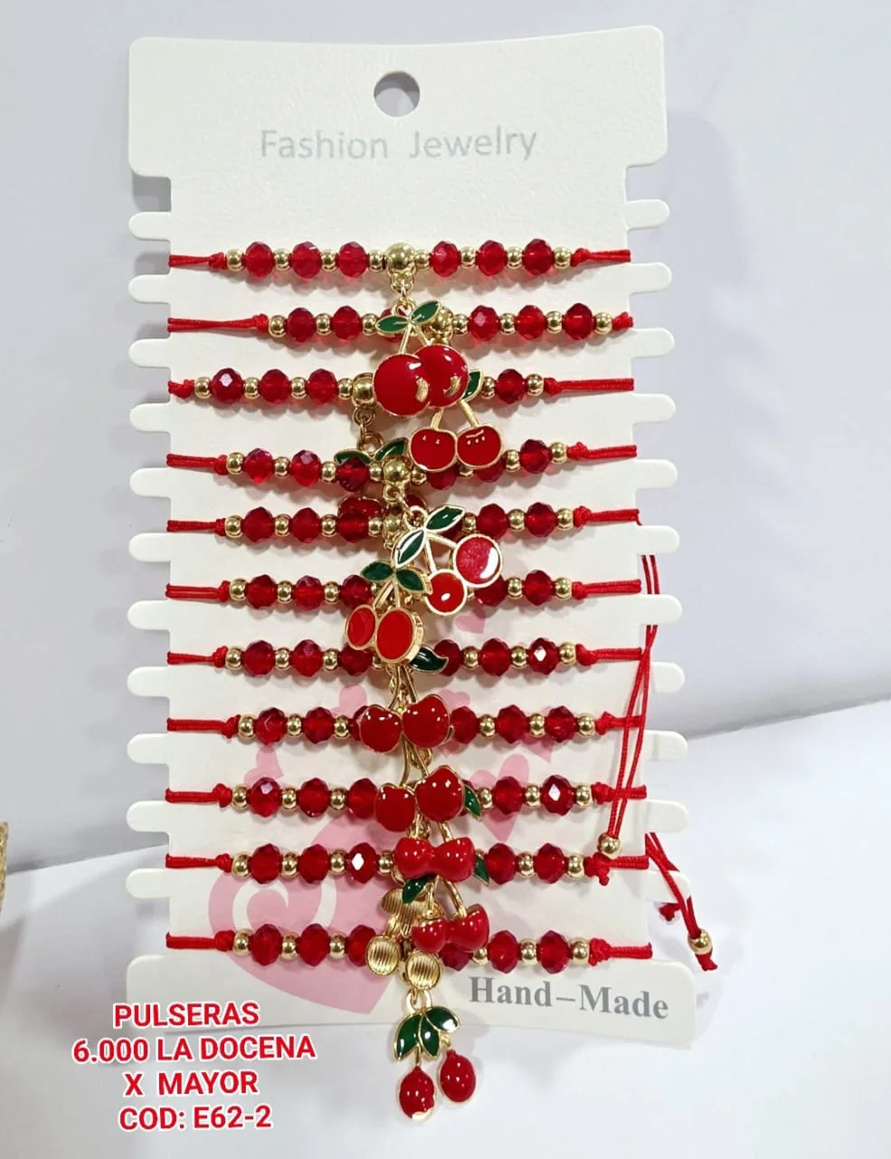 Pulsera Cerezas Esmaltadas con Cristales Facetados Rojos y Balines Dorados