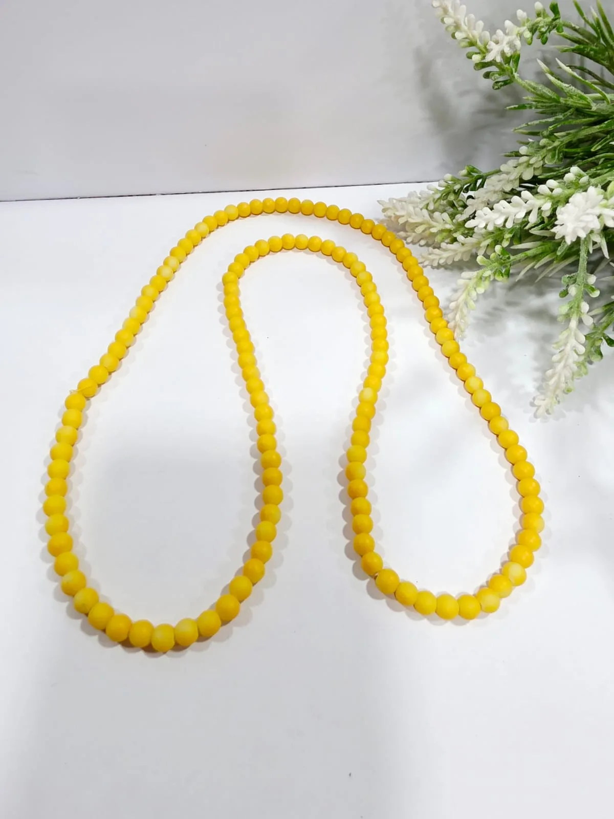 Cuentas de Vidrio Opaco Amarillo 6mm