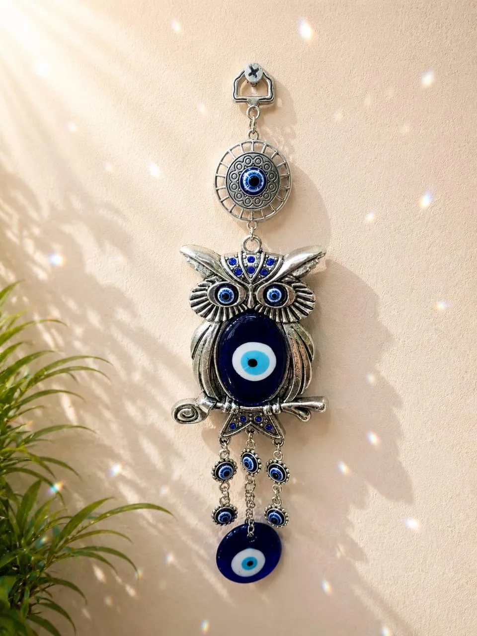 Colgante Búho Plateado con Ojo Turco de Vidrio
