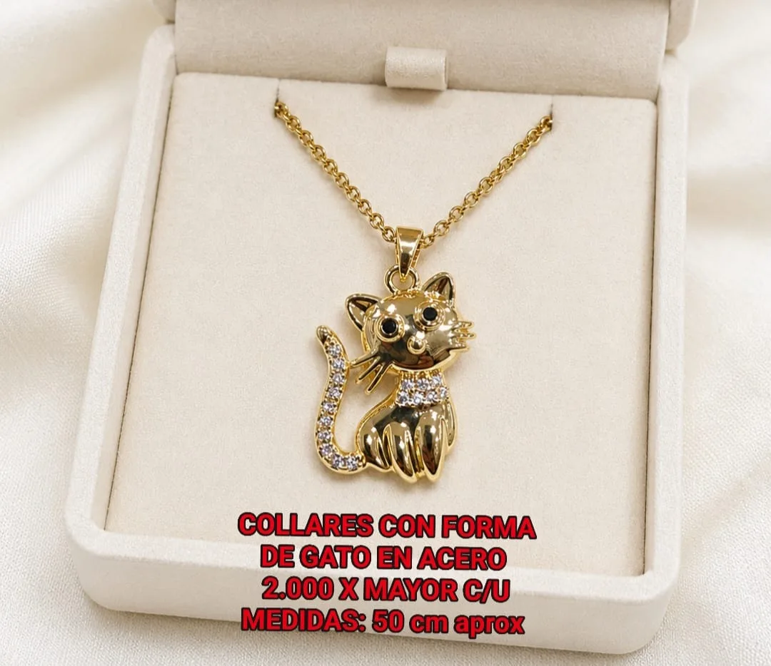 Collar con forma de gato en acero