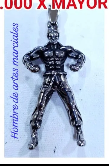 Colgante de Acero - Hombre de artes marciales