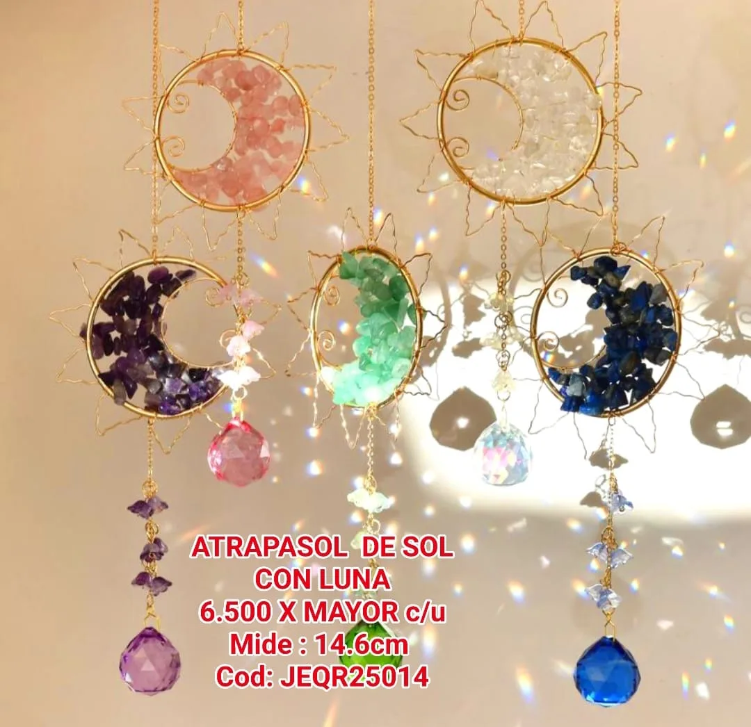 Atrapasoles Místico Sol y Luna Creciente en Hilo Dorado con Piedras Naturales y Esfera Prismática