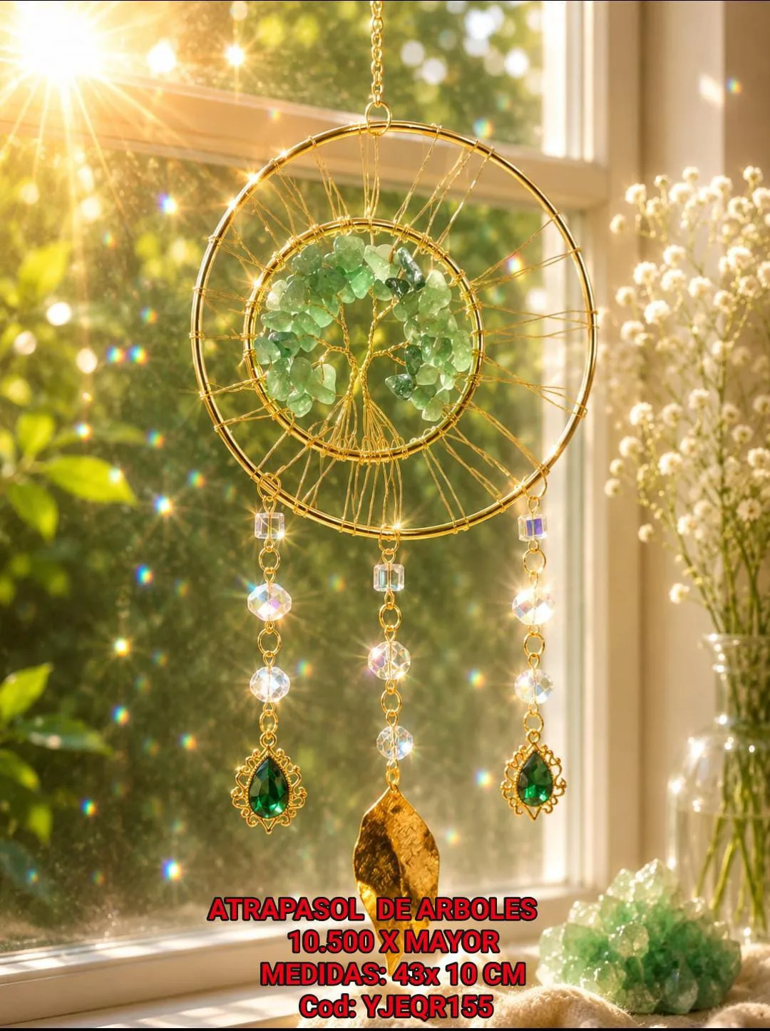 Atrapasoles Árbol de la Vida en Doble Aro Dorado con Piedras de Aventurina Verde, Cuentas Prismáticas y Hoja Dorada