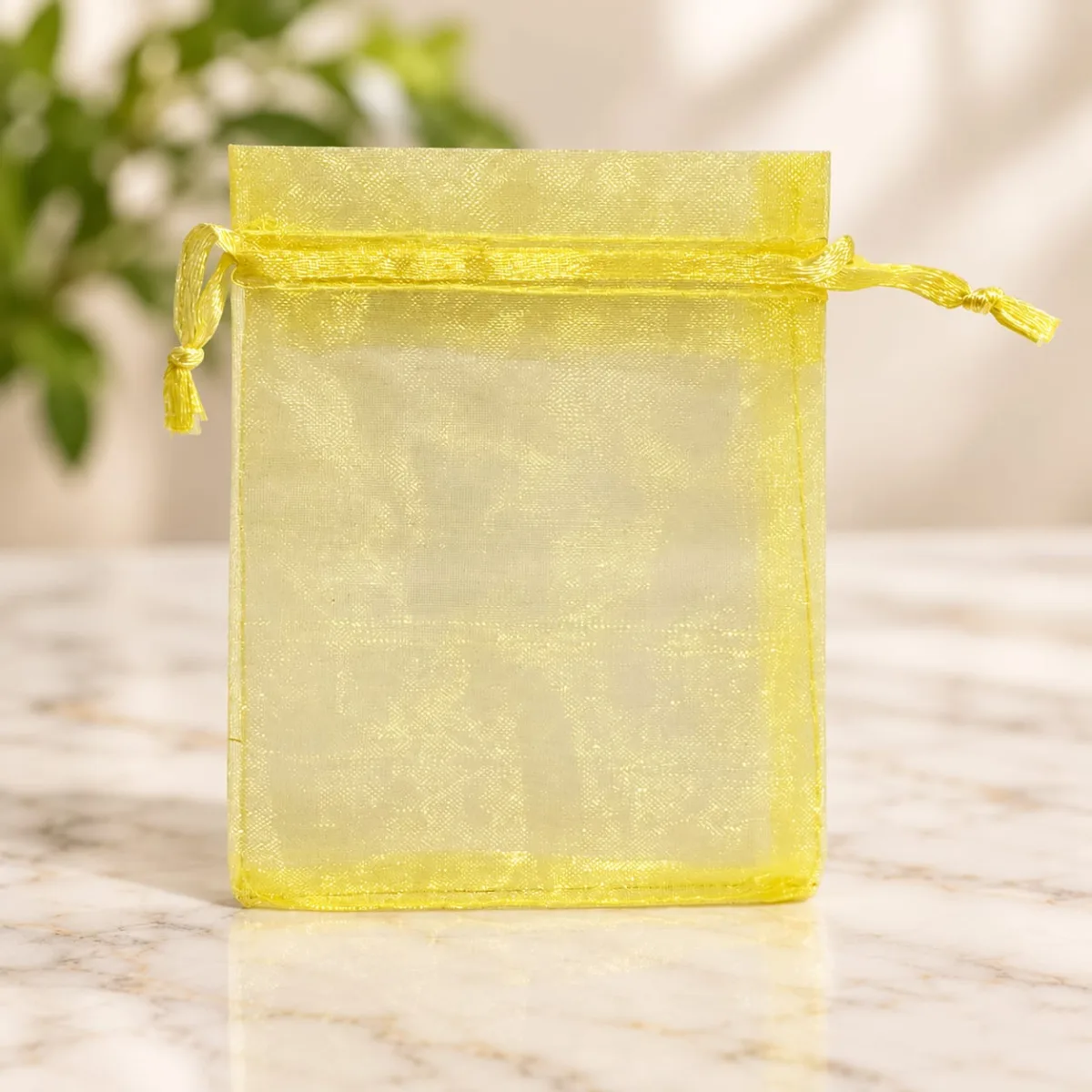 Bolsa de Organza Amarilla Clara 9x12 cm