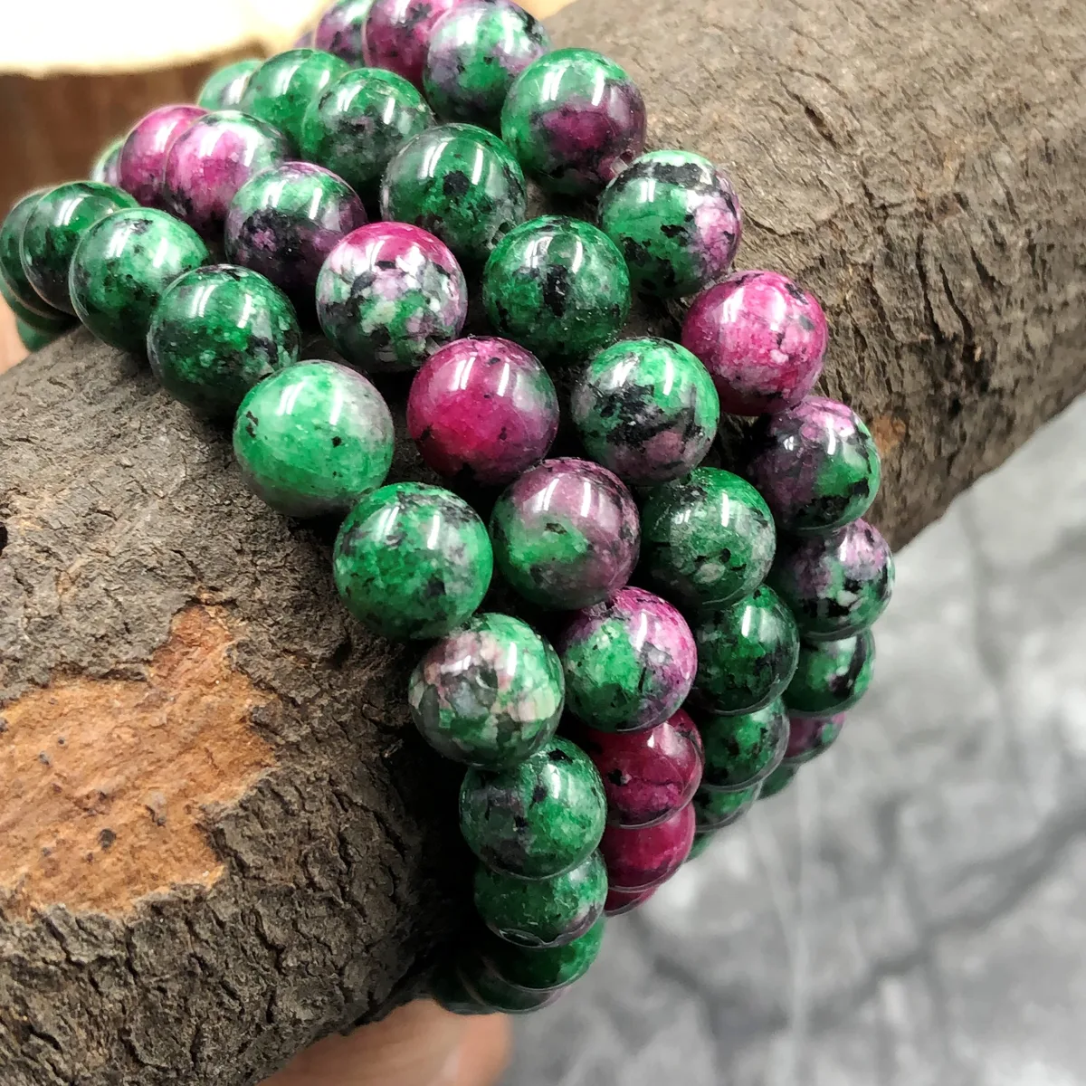 Tira de piedras de Zoisita Rubi N°8