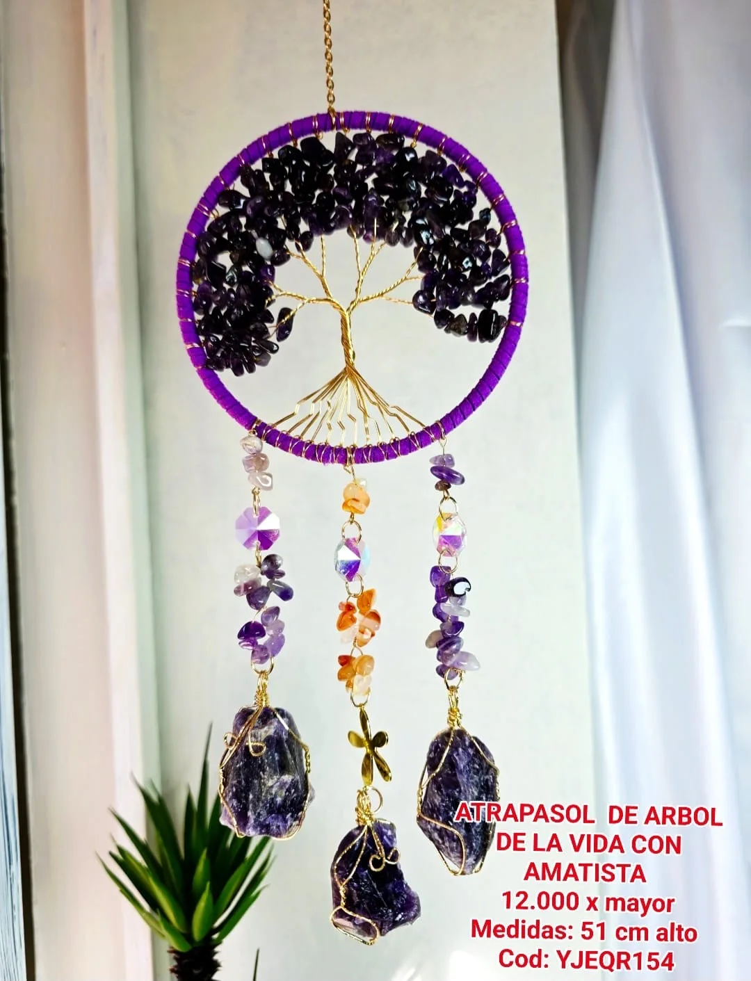 Atrapasoles Árbol de la Vida en Amatista con Piedras Naturales y Cuarzos en Bruto