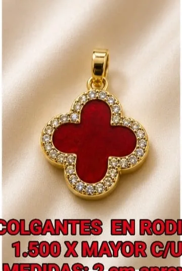 Colgante de Rodio - Trébol/cruz rojo con piedras