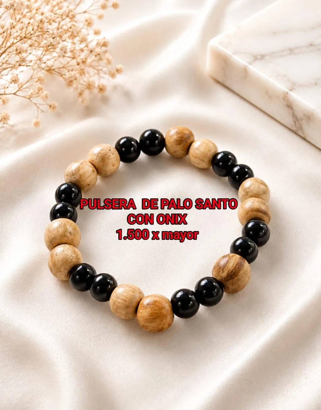 Pulsera de palo santo con onix