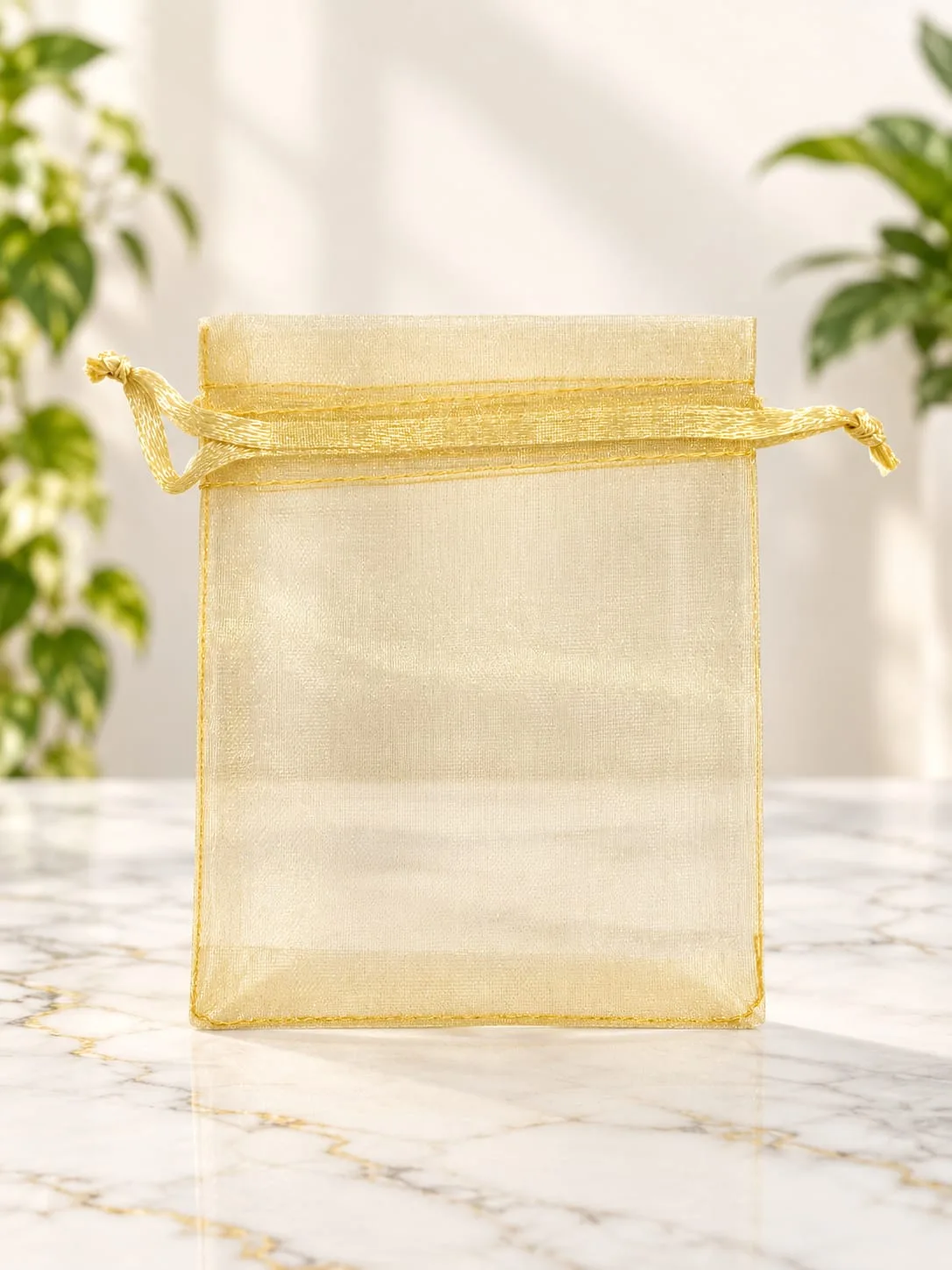 Bolsa de Organza Dorada 7x9 cm