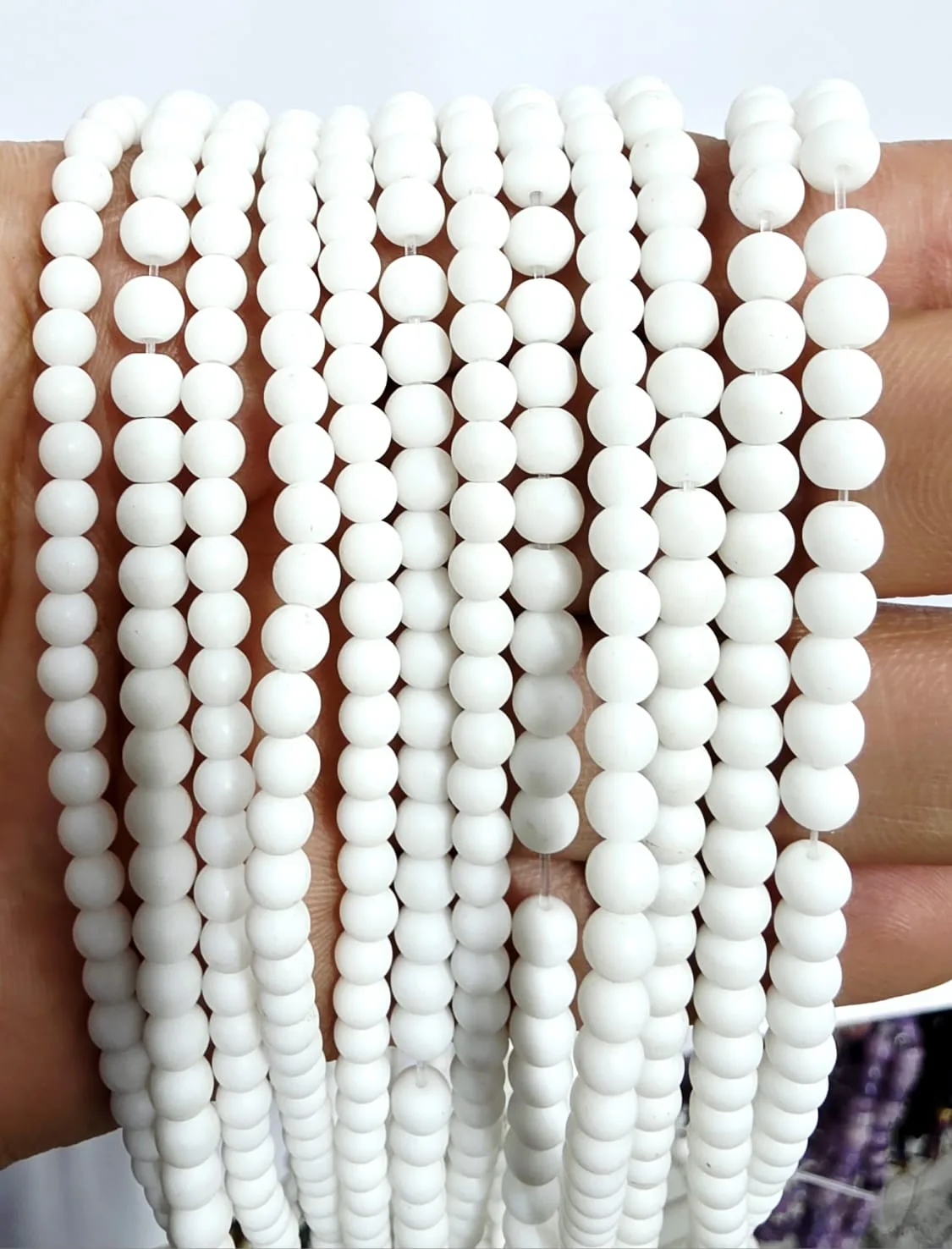 Tira de piedras de Onix Blanco Opaco N°4