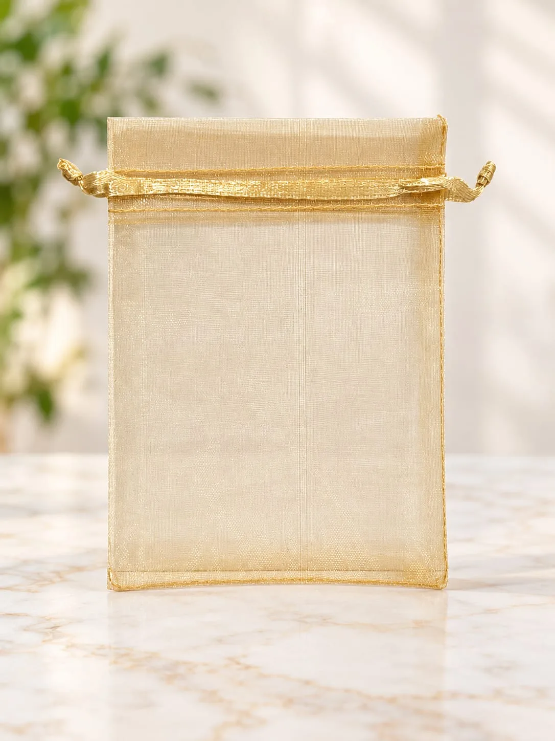 Bolsa de Organza Dorada 13x18 cm