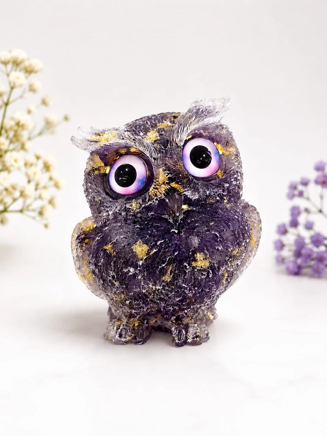 Figura de Búho en Resina Craquelada Morado Galaxia