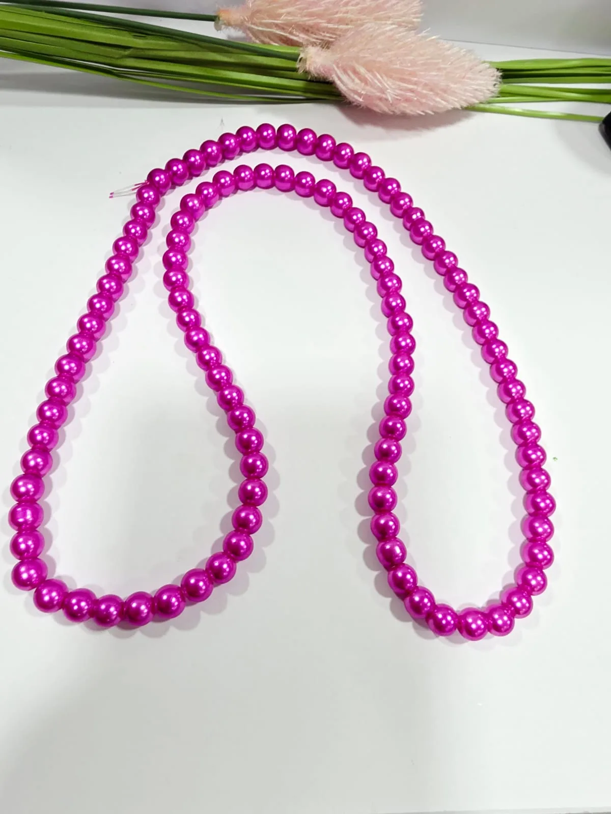 Collar de Perlas de Vidrio Fucsia 8mm
