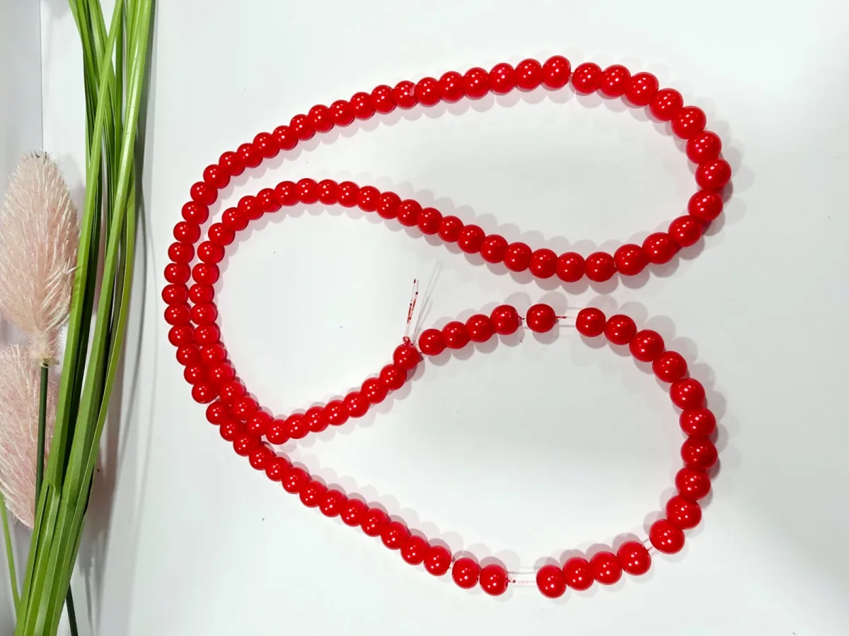Collar de Perlas de Vidrio Rojo 8mm